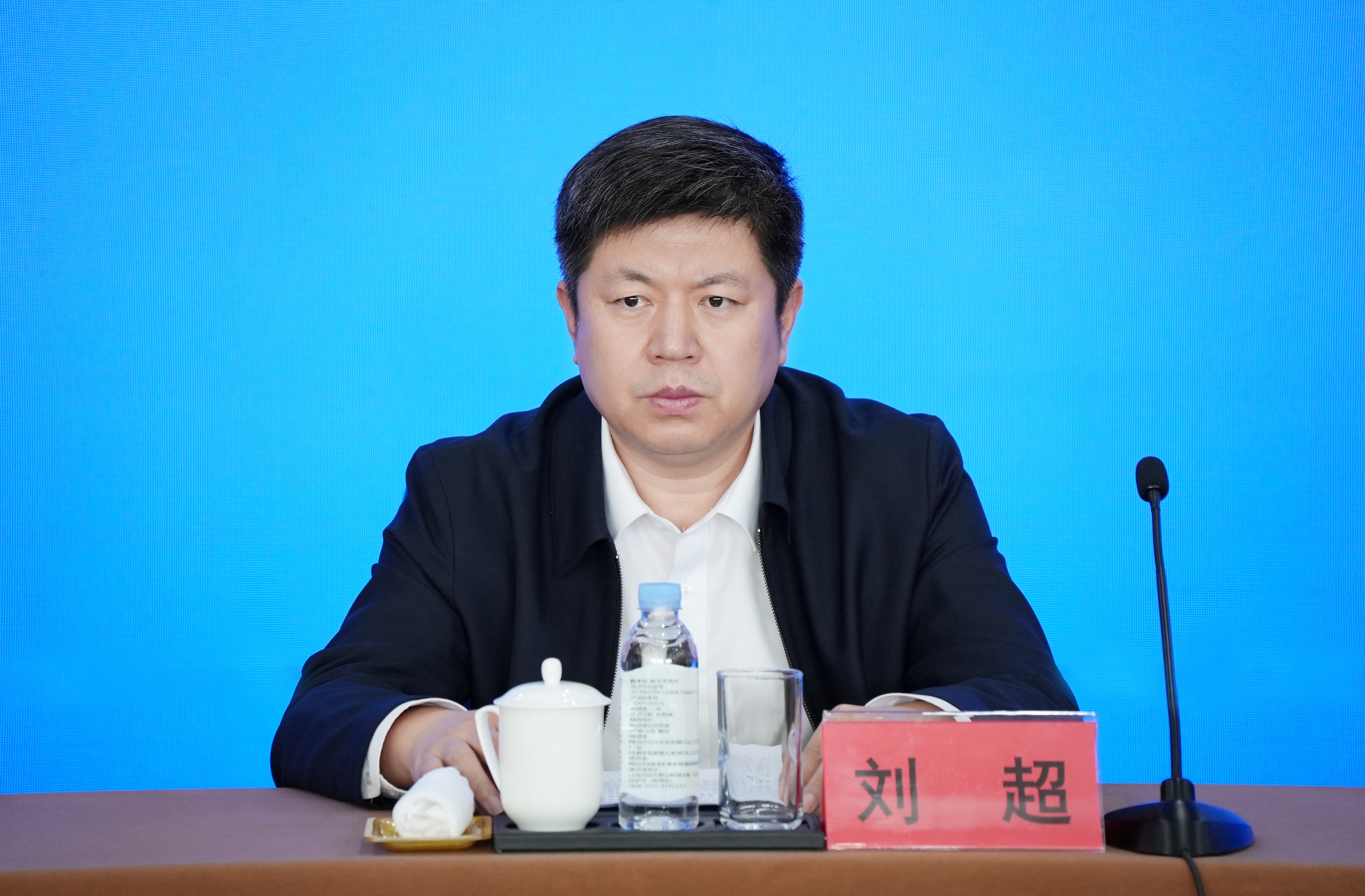 1743589872548080101.jpg 劉超1q.jpg