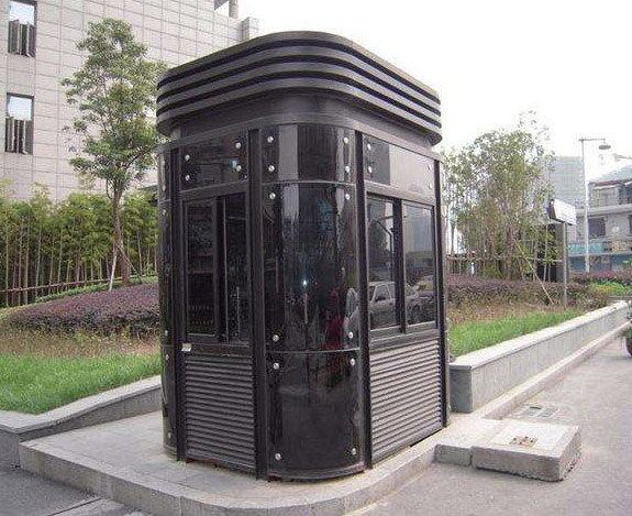 崗?fù)さ娜粘>S護